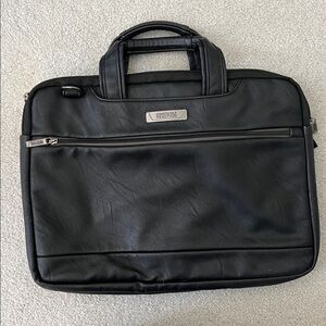 Kenneth Cole Reaction Black Briefcase